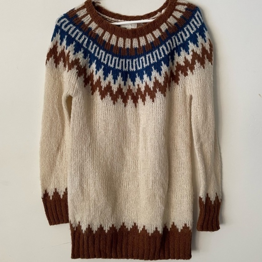 I Love H81 . Winter sweater. Ladies size S/P